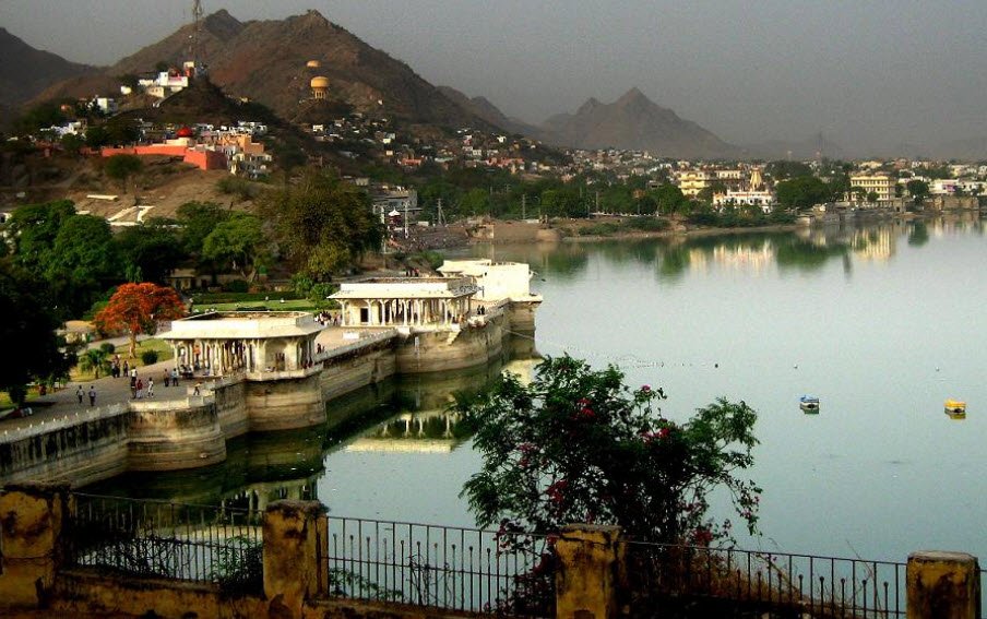 Ana Sagar Lake